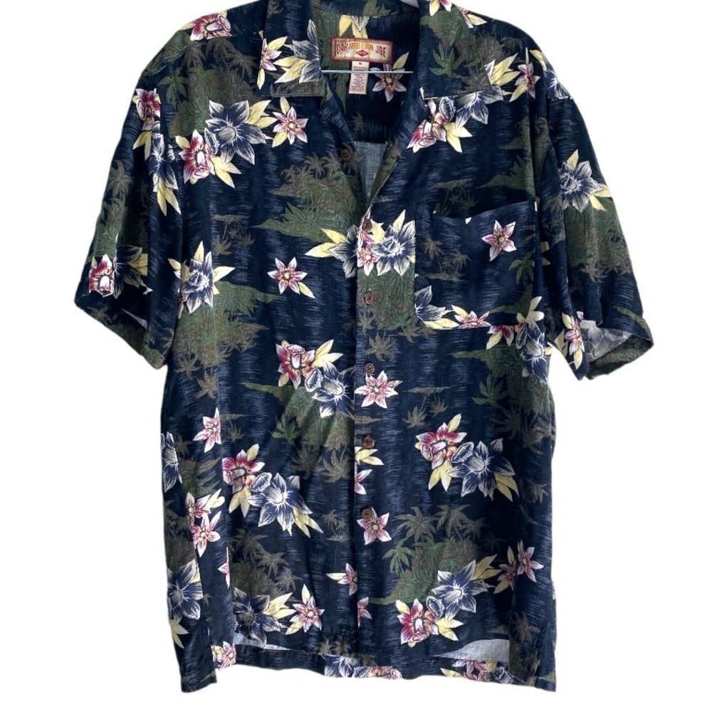 Caribbean Joe Hawaiian floral print button down m